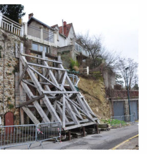 Photo du mur avec l'étaie